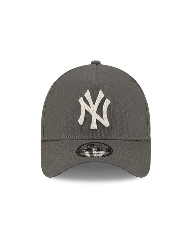 9Forty A-Frame Moss Canvas Chainstitch New York Yankees