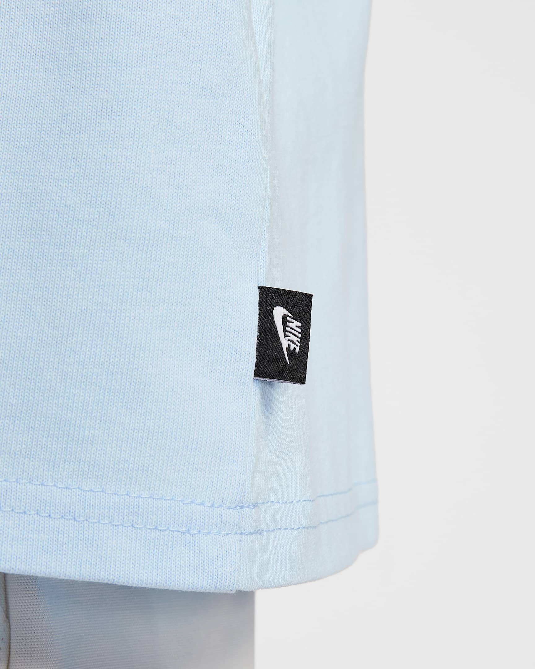 Nike Sportswear Premium Essential Tee