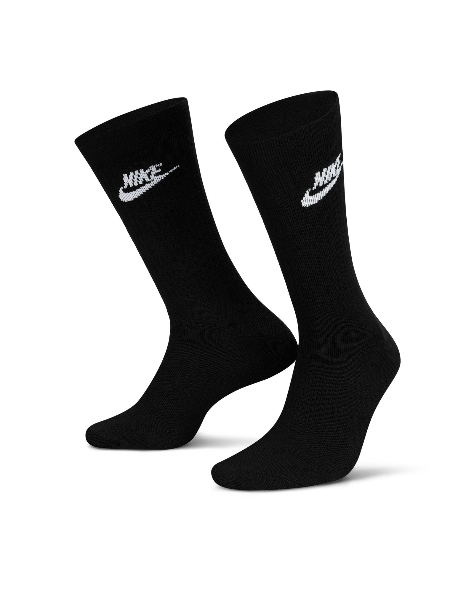 Nike Sportswear Everyday Essential Socks