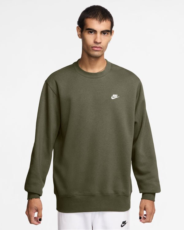 Nike Club Crew