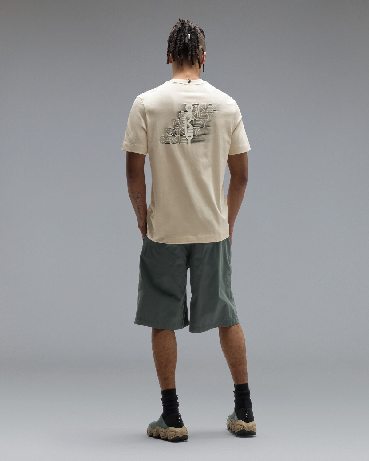 Stacked Flow Tee