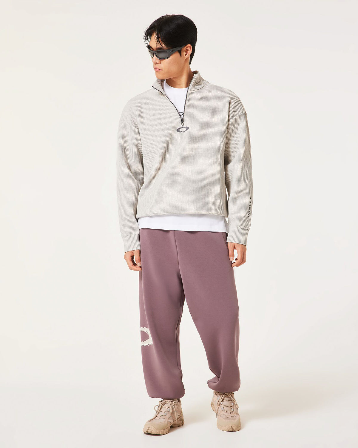 New Retro Sweater 1.0