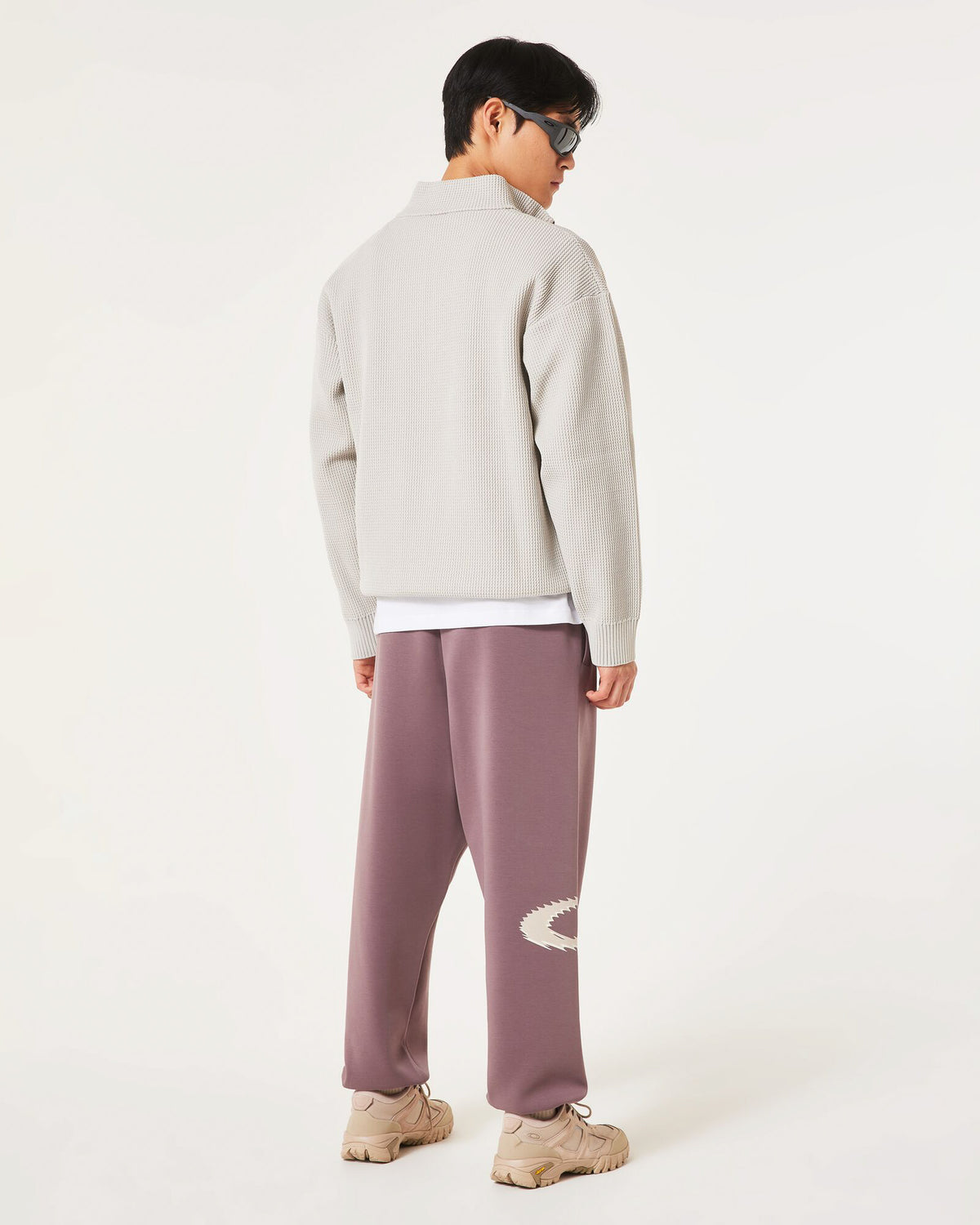 New Retro Sweater 1.0