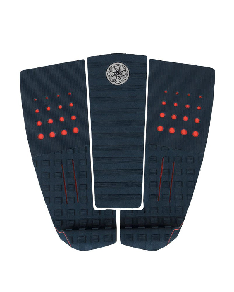 Dion Agius IV Grip