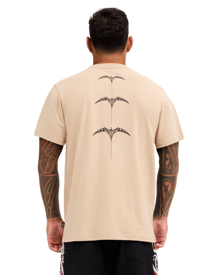 Manu Tee