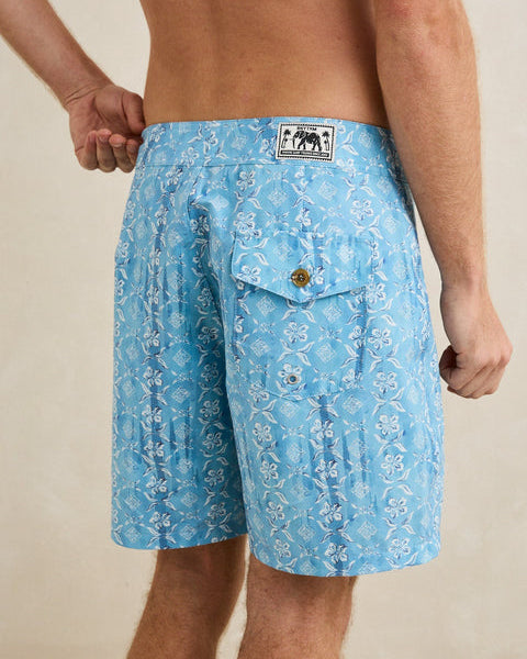 Bayu Trunk