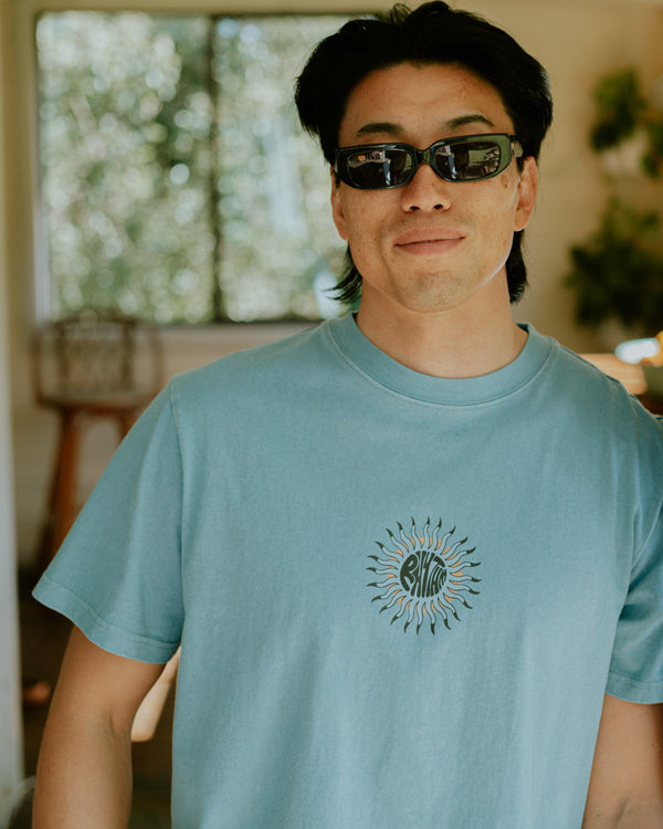 Sun Beams Vintage Short Sleeve Tee