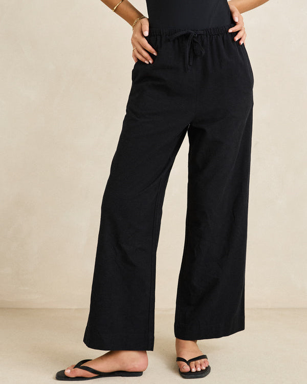 Classic Drawstring Pant