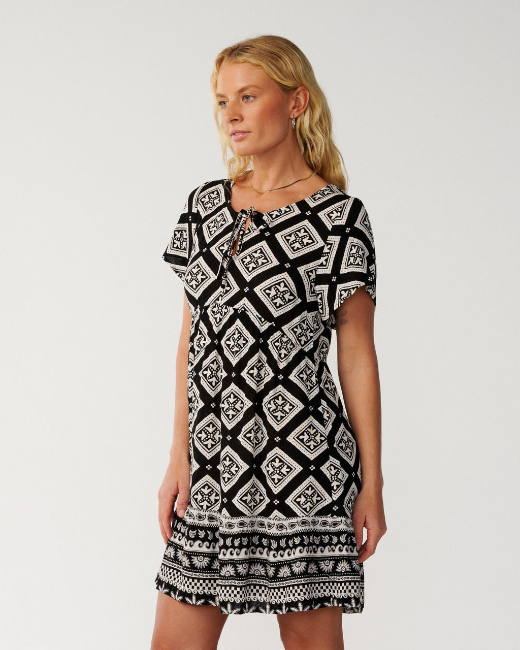 Bossa Nova Shift Short Sleeve Dress