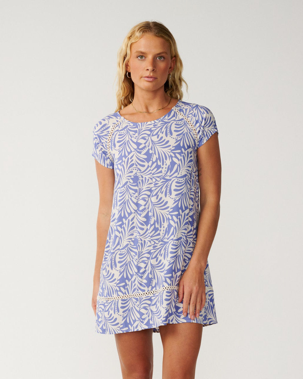 Party Wave Shift Dress