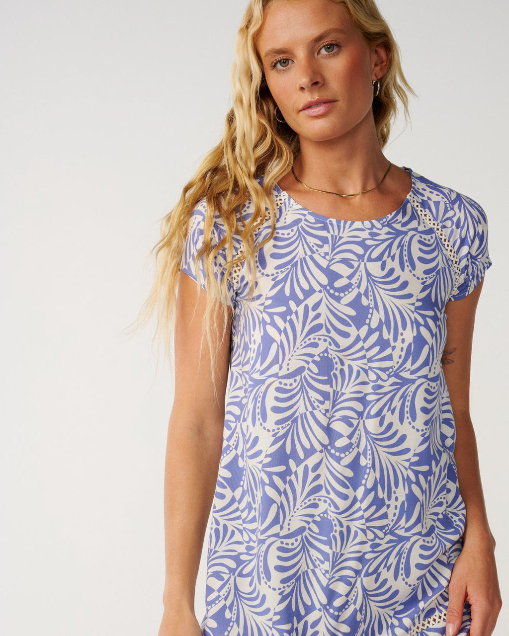 Party Wave Shift Dress