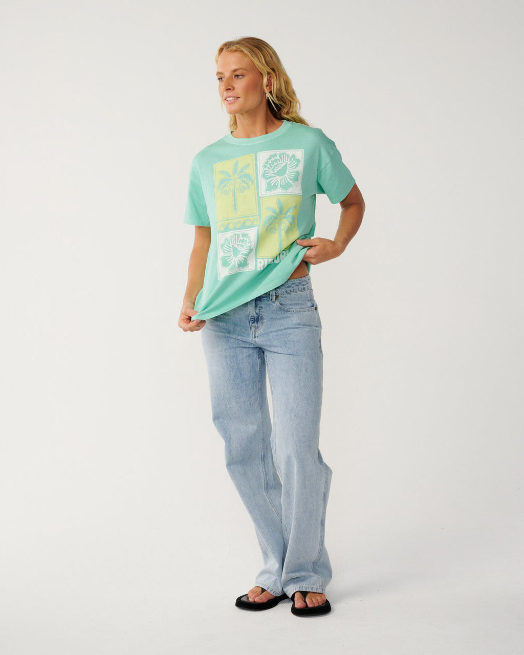 Bossa Nova Relaxed Tee