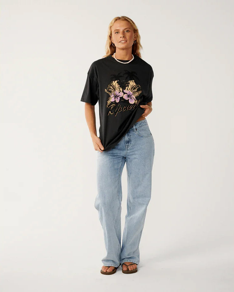 Party Wave Heritage Graphic Tee