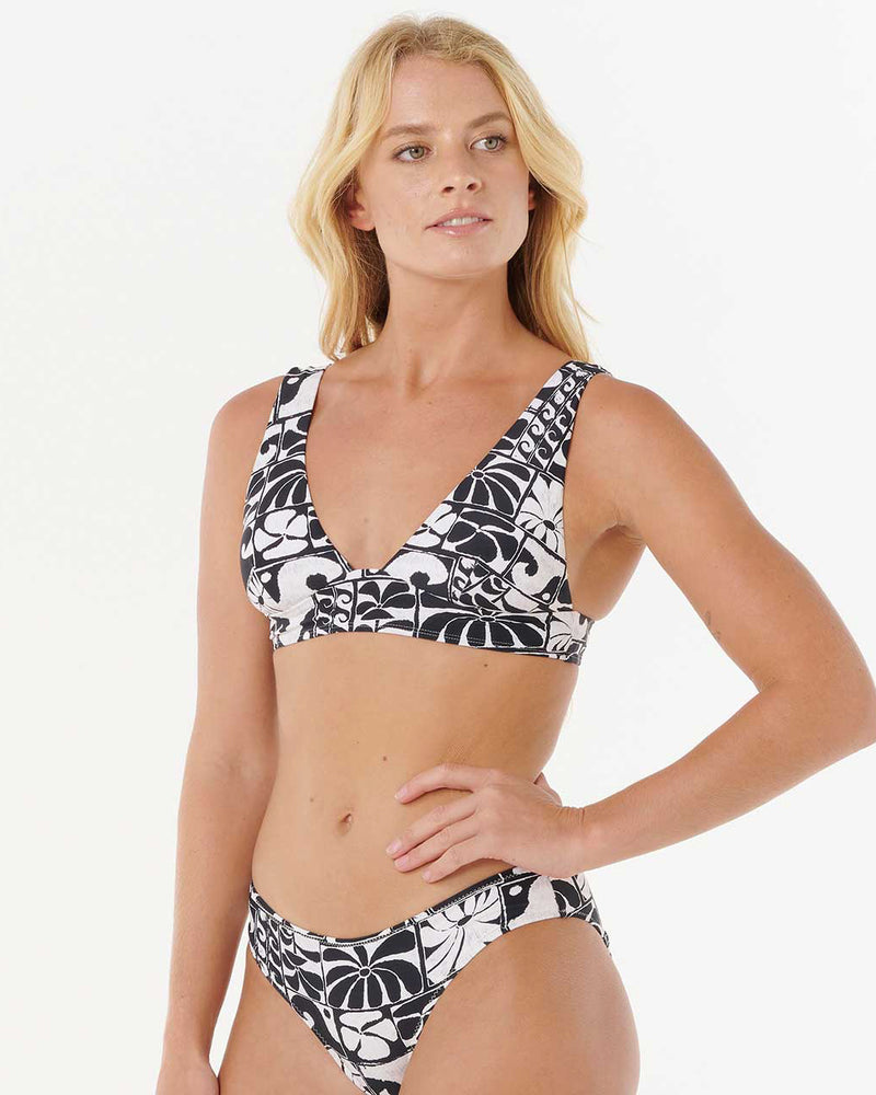 Aots - Ty WilliamsÂ Deep V Top