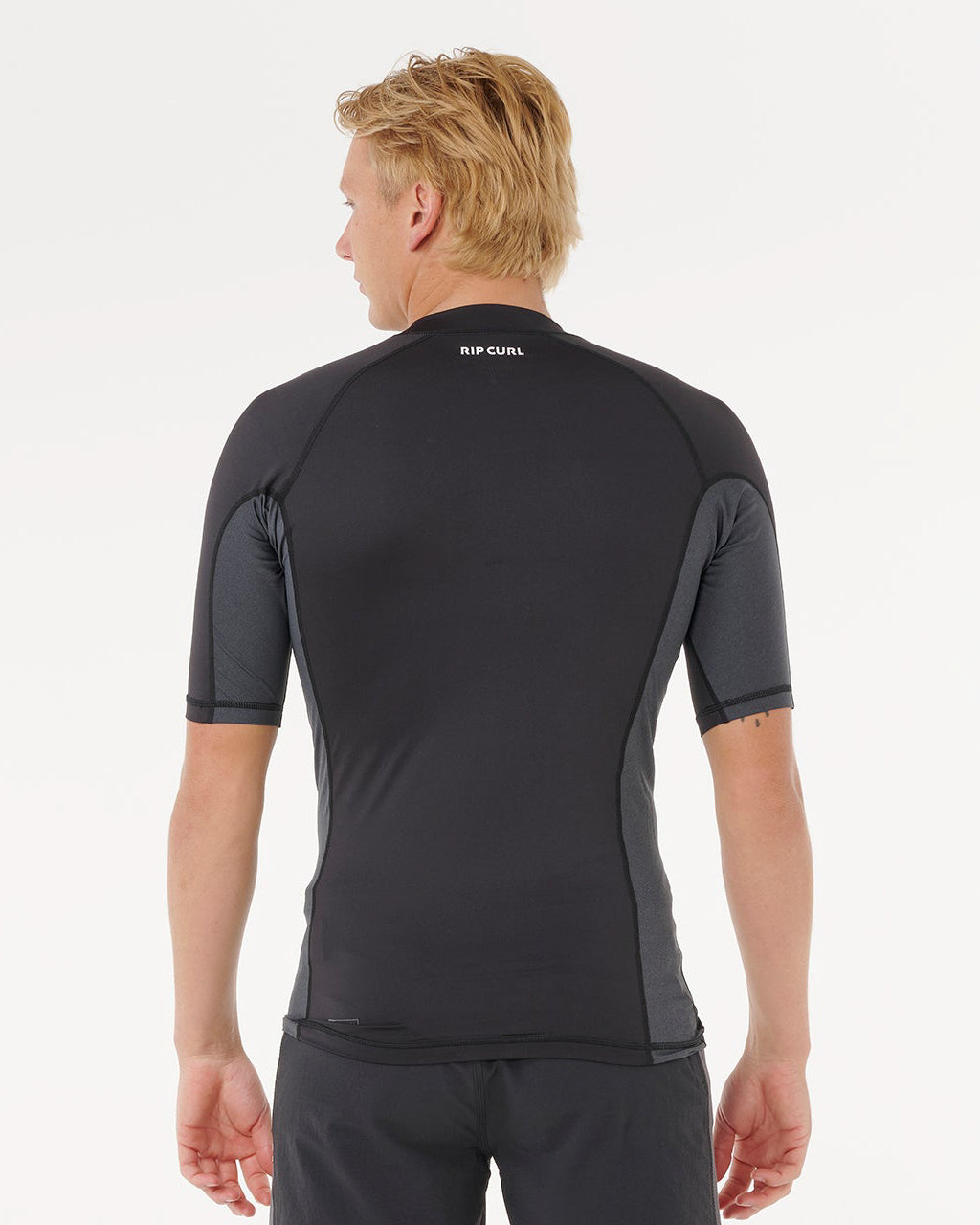 Waves Upf Perf Short Sleeve Rashie