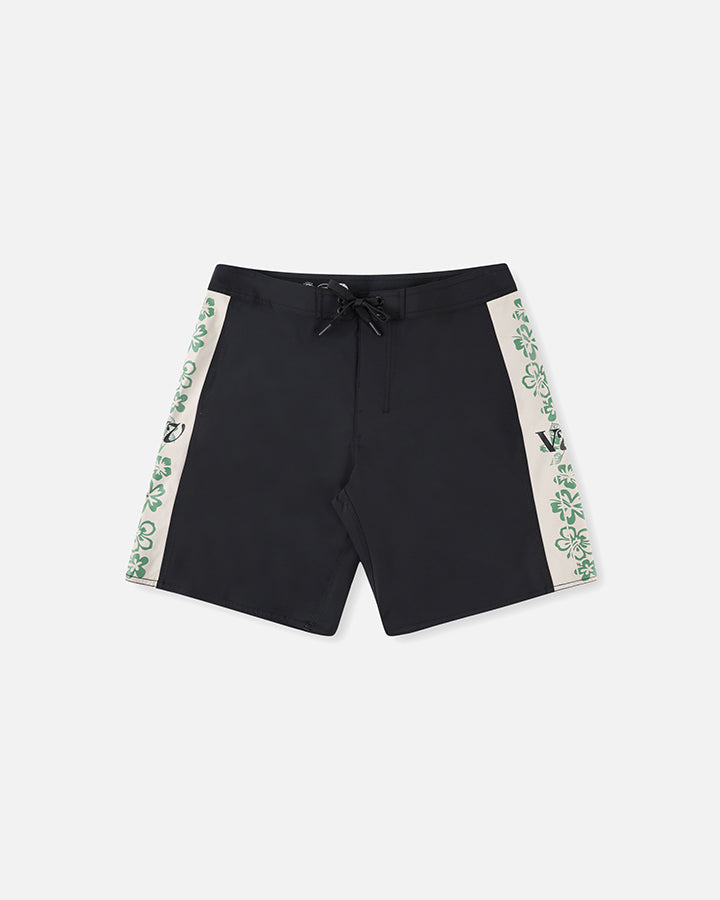 Disclosure 19 Inch Wallflower Boardshort