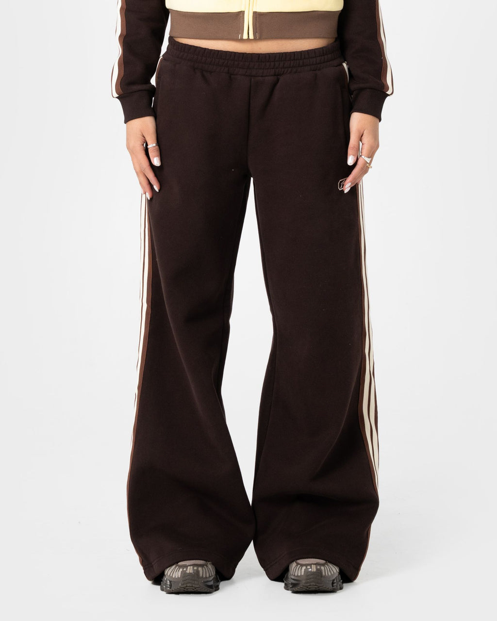 Toffee Wide Leg Fleece Pant