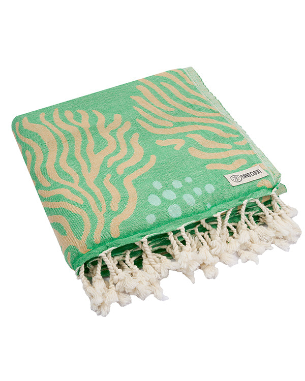 Lorne Towel