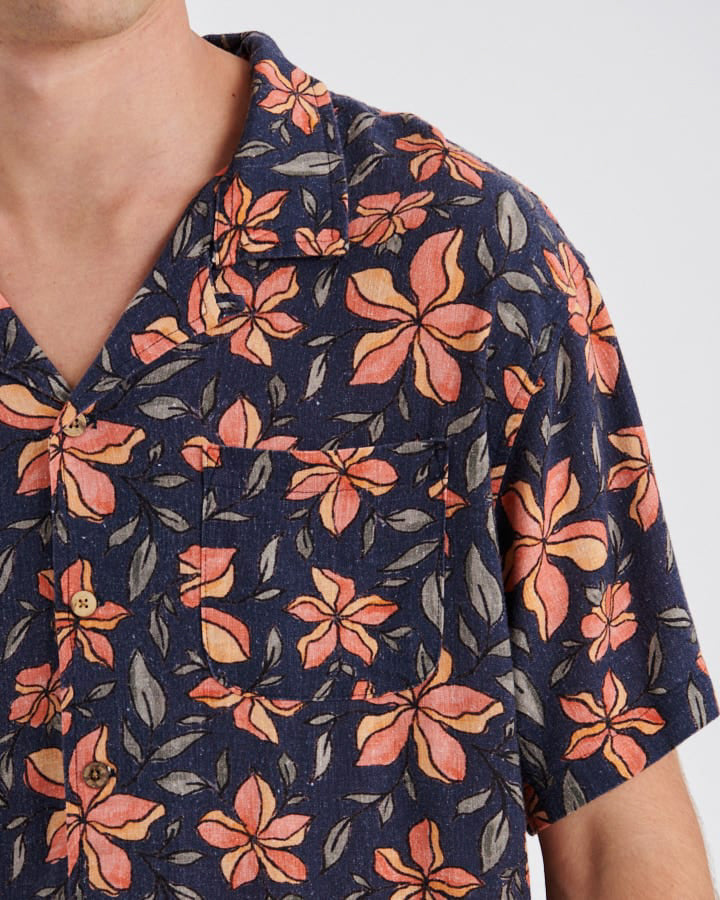 Holiday Resort Shirt