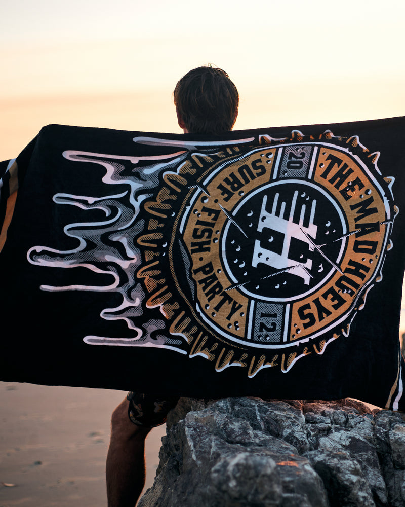 Hueys Cold One Beach Towel