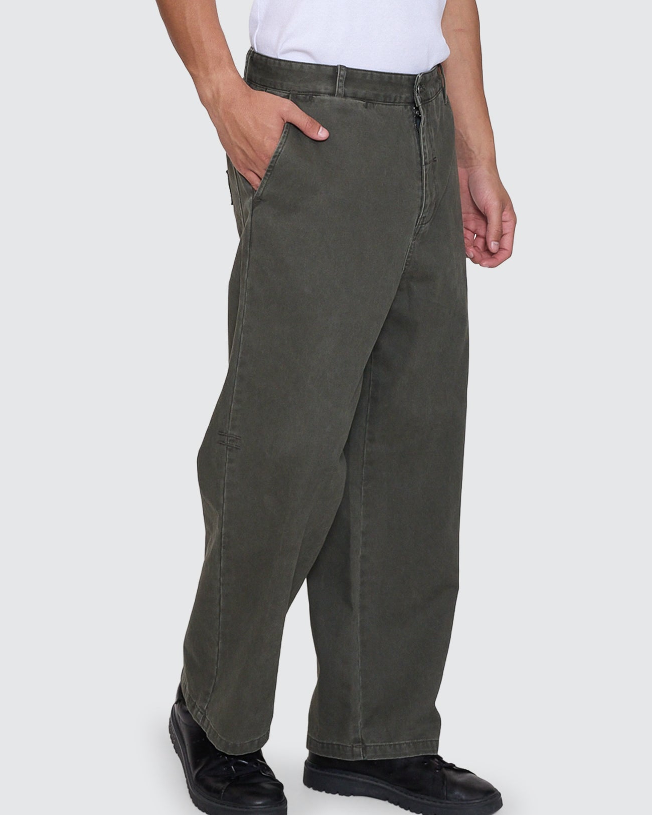 Stagger Big Slacker Cropped Pant