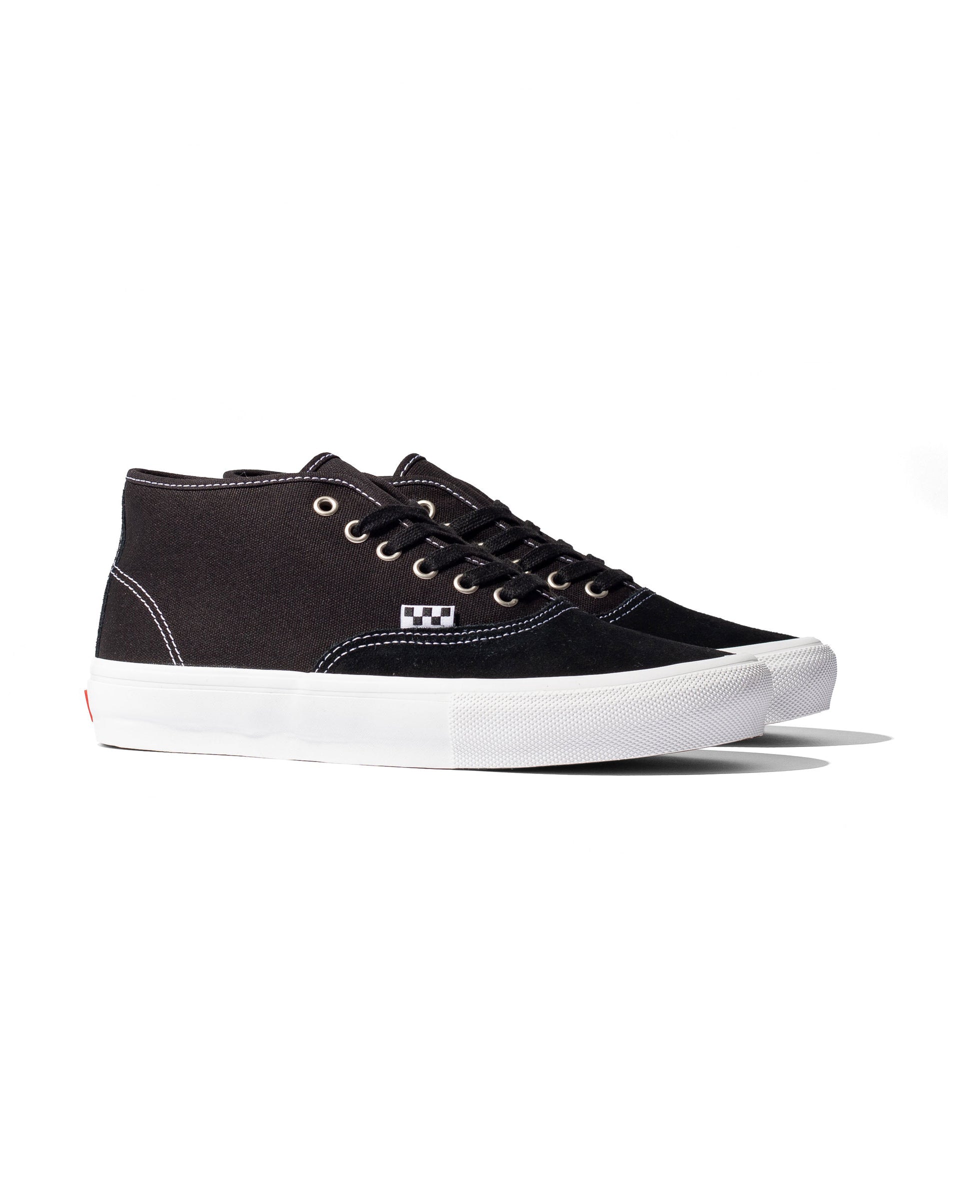 Skate Authentic Mid Shoe