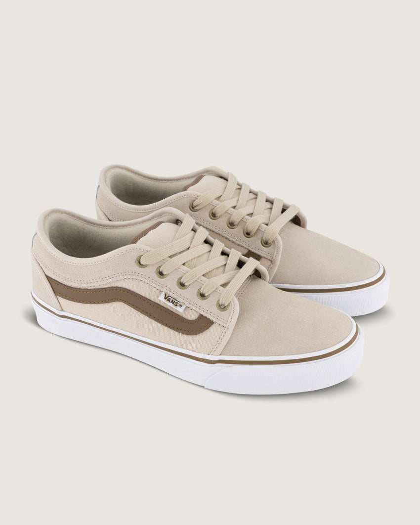 Skate Chukka Low Sidestripe Shoe