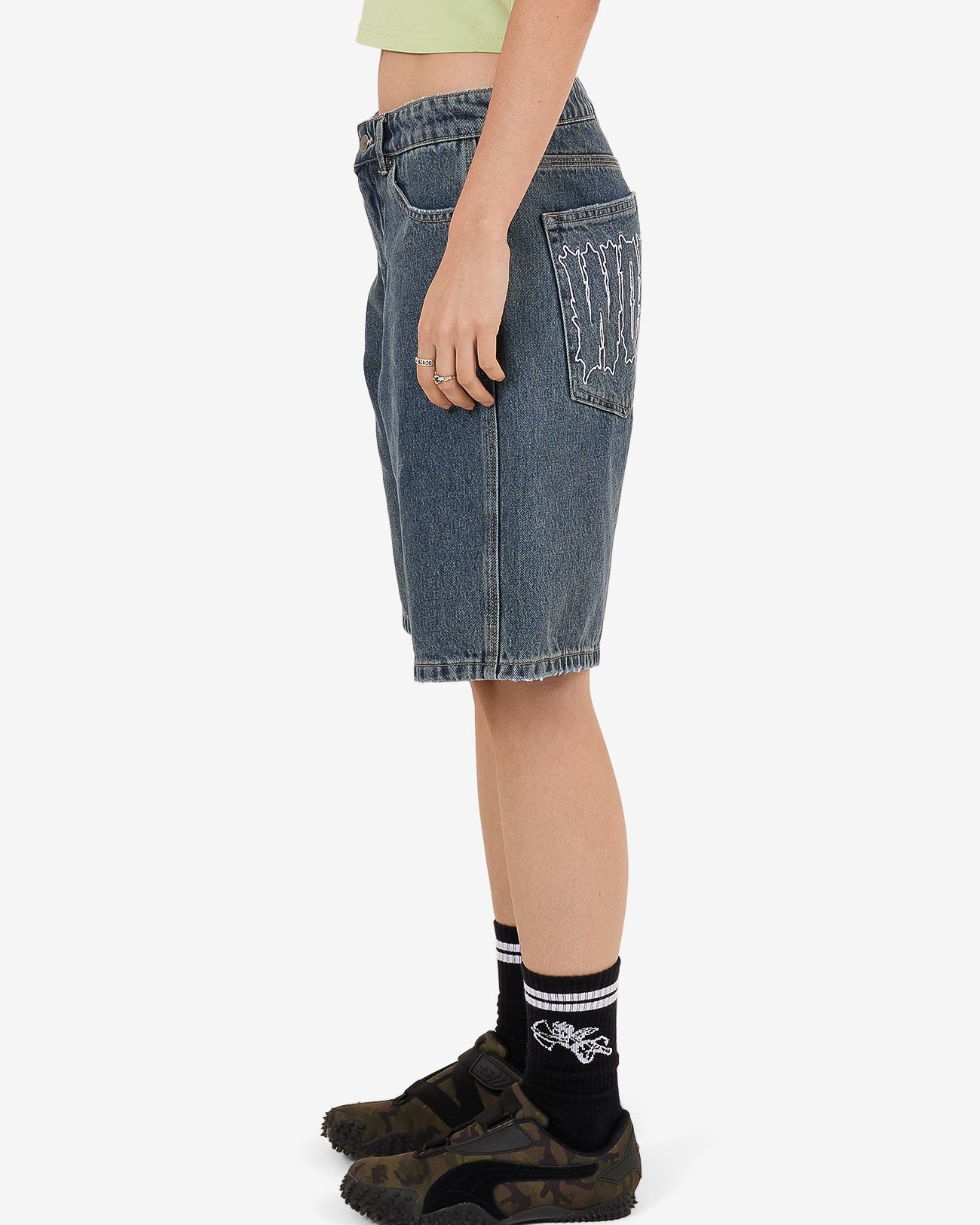 Logorama Sloucher Short