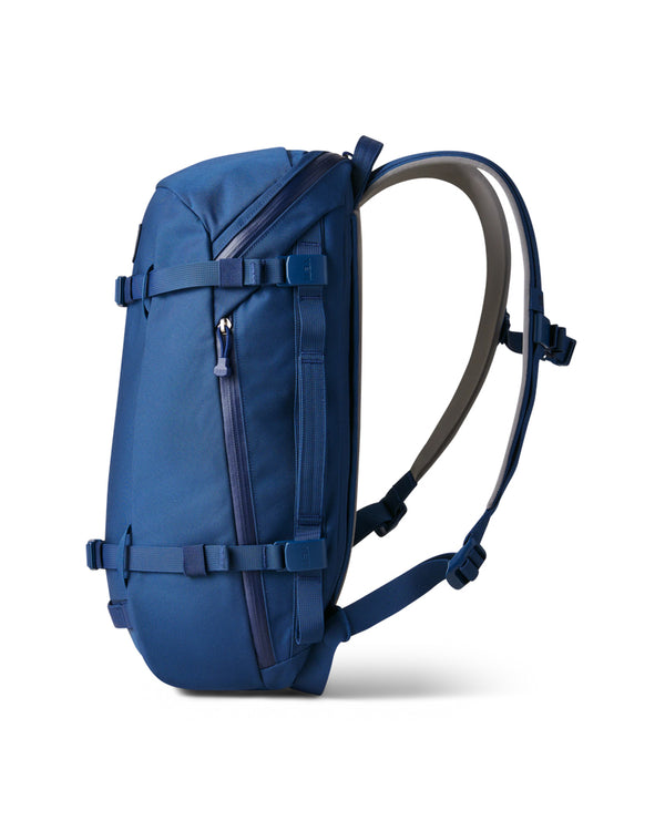 Crossroads Backpack 22L