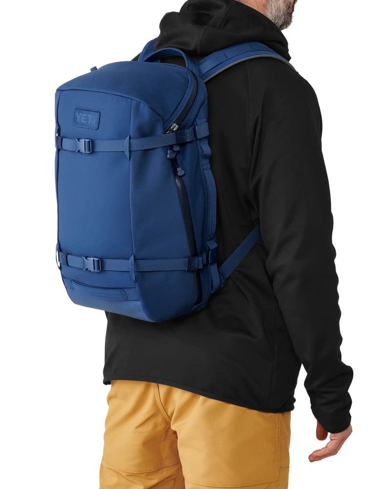 Crossroads Backpack 22L